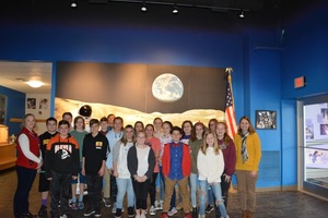 8th Grade Completes Mission at the Challenger Learning Center
