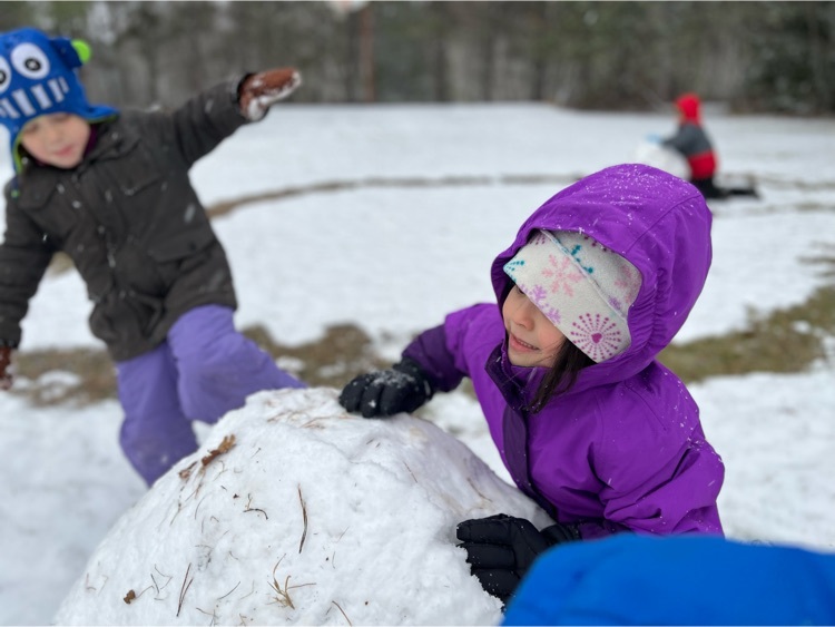more snow fort building